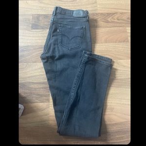 Levi’s black jeans